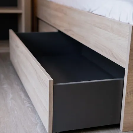 Jade&jabo - By Düsseldorf Mit Parkplatz Verfügbarkeit 10,00 Je Nacht Zubuchbar *