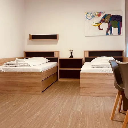 Aparthotel Jade & Jabo - Sehr Schoene & Apartements Zum Wohlfuehlen Tageweise & Wochenweise Buchbar 4*